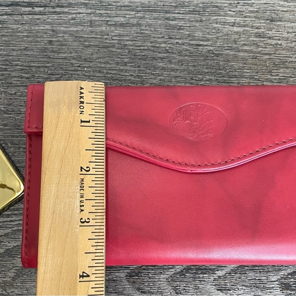 Julia Buxton Elegant Red Leather Wallet.RFID identity protection. Used. - Picture 10 of 10